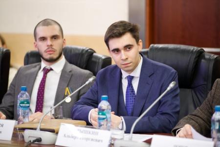 «Преемственность поколений и традиционные ценности дипломатической службы»: Анастасия Удальцова провела круглый стол в МГИМО