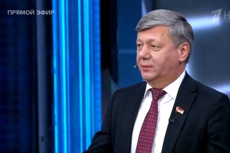 Дмитрий Новиков на Первом канале о теории империализма Ленина и сути воинственных заявлений Макрона