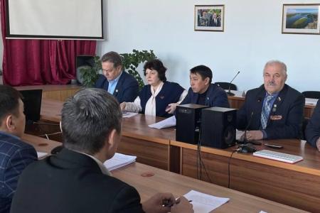 Тыва. Анжелика Глазкова: Мы рады, если где-то у учителей достойная зарплата, но чем наш регион хуже?