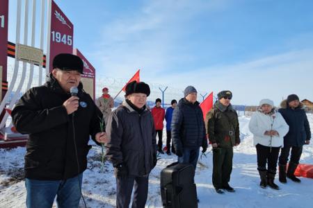 Знамя Победы алеет на Полюсе холода.  Марш-эстафета «Наша Великая Победа» в Якутии