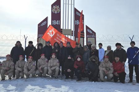 Знамя Победы алеет на Полюсе холода.  Марш-эстафета «Наша Великая Победа» в Якутии
