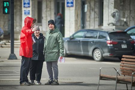 Коммунисты и комсомольцы Красноярского края достойно отметили День космонавтики