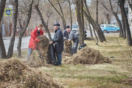 Коммунисты и комсомольцы Красноярска почтили память героев революции
