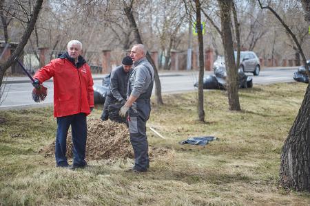 Коммунисты и комсомольцы Красноярска почтили память героев революции