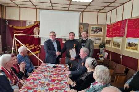 Руководитель фракции КПРФ Александр Наумов в канун 80-летия Великой Победы встретился с поколением детей войны в Клину