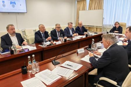 Руководитель фракции КПРФ в Мособлдуме Александр Наумов принял участие в заседании Геральдической комиссии региона