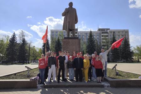 Подмосковные коммунисты: В каждом деле Ленин с нами!