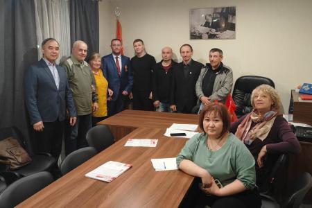 Подмосковные коммунисты: Жители региона ЗА Народный референдум КПРФ! ЗА социальную справедливость!