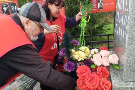 Новгородская область. КПРФ достойно отметила 155-летию Великого Ленина