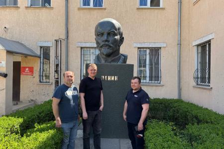 Рязанские коммунисты доставили в Луганск гуманитарный груз