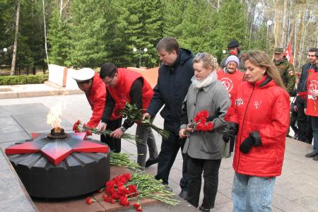 Томская область приняла эстафету «Знамя нашей Победы»