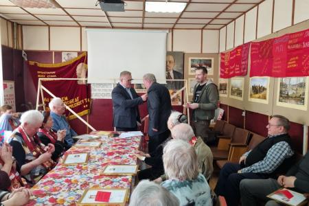Руководитель фракции КПРФ Александр Наумов в канун 80-летия Великой Победы встретился с поколением детей войны в Клину