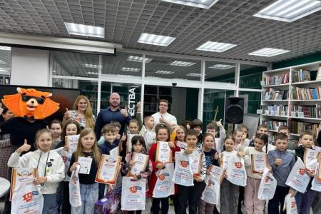 Подмосковные коммунисты: Наша сила в труде на благо Родины и народа!