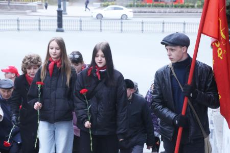 В Омской области прошли торжественные мероприятия в честь 155-й годовщины со дня рождения В.И. Ленина