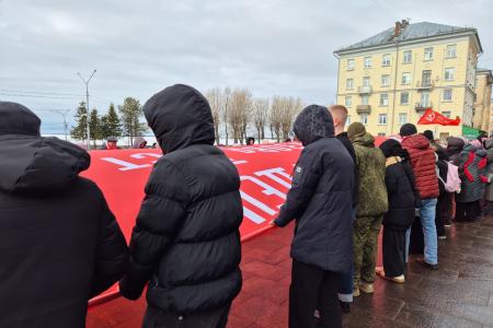 Коммунисты Архангельска приняли эстафету «Наша Великая Победа»