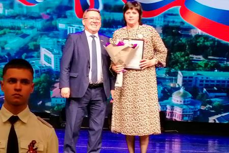 Н.Н. Иванов принял участие в торжественном собрании, посвященном празднованию Дня местного самоуправления, и вручил награды