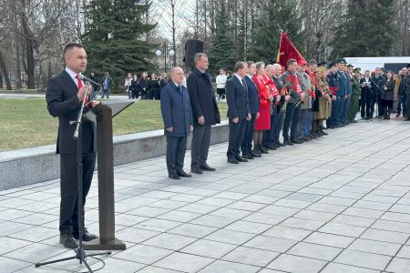 В Марий Эл встретили красное знамя Победы