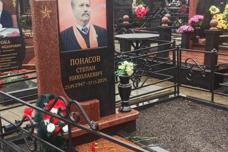 В Брянске коммунисты почтили память революционера и первого председателя Брянского Совета рабочих и солдатских депутатов И.И. Фокина