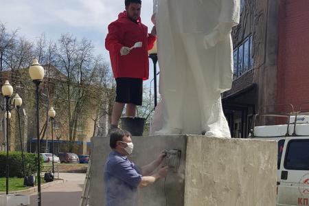 Рязанские коммунисты провели субботники в канун юбилея вождя