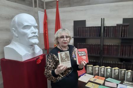 В Черкесске открыт новый памятник В.И. Ленину, состоялся Форум лево-патриотических сил Карачаево-Черкесии, возложены венки и цветы Ильичу