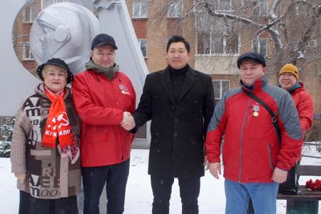 Республика Бурятия: Покорившим космос посвящается…