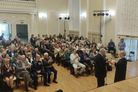 Торжественное собрание к 80-летию Великой Победы прошло в новгородском Кремле