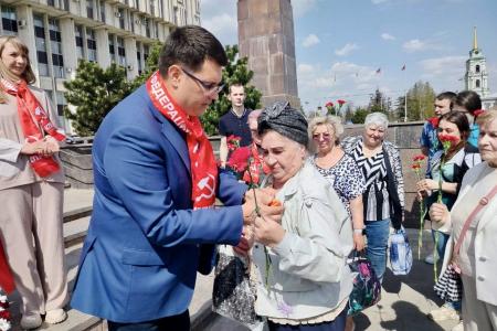 Тульские коммунисты достойно отметили день рождения В.И. Ленина