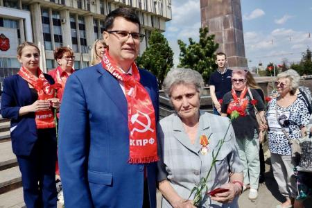 Тульские коммунисты достойно отметили день рождения В.И. Ленина