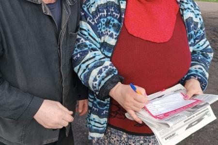 Акции в поддержку «Народного референдума» продолжаются в Новгородской области