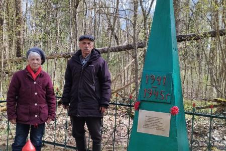 Новгородская область. Коммунисты приводят в порядок воинские мемориалы