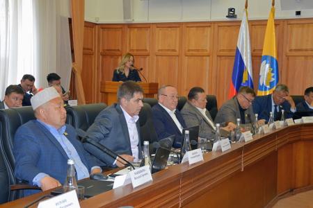 По инициативе главы фракции КПРФ в Народном Хурале Калмыкии Николая Нурова  увеличены выплаты детям войны, труженикам тыла, ветеранам труда и репрессированным