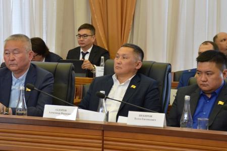 По инициативе главы фракции КПРФ в Народном Хурале Калмыкии Николая Нурова  увеличены выплаты детям войны, труженикам тыла, ветеранам труда и репрессированным