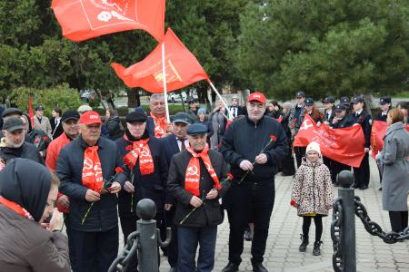 Дагестан. Автопробег КПРФ в честь Дня космонавтики