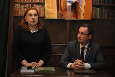 В городе трех революций. Коммунисты оказали поддержку ленинскому музею "Разночинный Петербург"