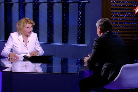 Дмитрий Новиков на телеканале «Звезда» о колебаниях Запада, борьбе с милитаризмом и умении советской страны находить друзей