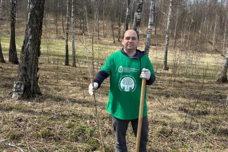 Секретари Тульского обкома КПРФ Светлана Белоус и Максим Дронов приняли участие в экологической акции в Ясной Поляне
