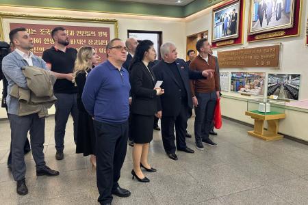 Делегация КПРФ под руководством К.К. Тайсаева продолжает работу в Корейской Народно-Демократической Республике