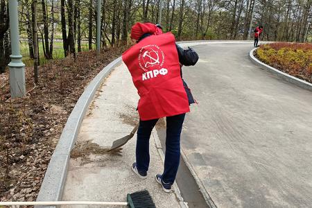 Рейд чистоты на мемориале «Красная Талка» в Иванове