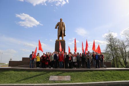 Республика Мордовия. К Ленину не зарастет народная тропа