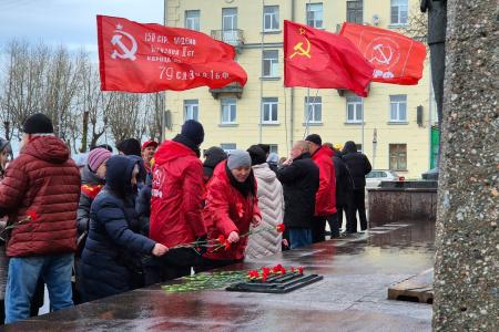 Коммунисты Архангельска приняли эстафету «Наша Великая Победа»