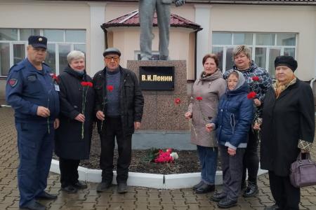Еврейская АО. Коммунистический пикет в честь юбилея Ильича