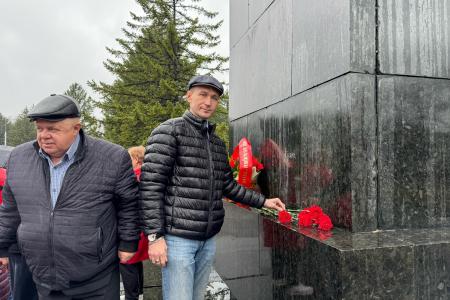 Еврейская АО. Коммунистический пикет в честь юбилея Ильича