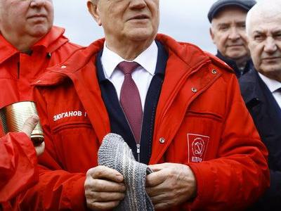 Сто тридцать седьмой гуманитарный конвой от КПРФ к 80-летию Великой Победы
