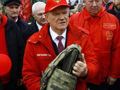 Сто тридцать седьмой гуманитарный конвой от КПРФ к 80-летию Великой Победы