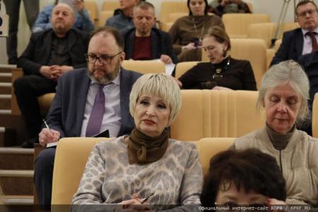 «Такой ремонт политической системы приведет страну к дестабилизации». Выступление Г.А. Зюганова на круглом столе в Госдуме
