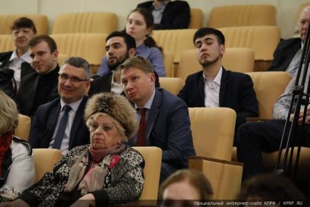 «Такой ремонт политической системы приведет страну к дестабилизации». Выступление Г.А. Зюганова на круглом столе в Госдуме