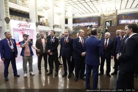 В Москве открылся Второй международный антифашистский форум и состоялся праздничный концерт ко дню рождения В.И. Ленина