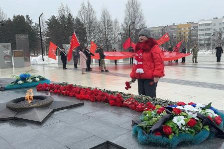 На Ямале завершился двухдневный этап Международного антифашистского марша-эстафеты «Наша Великая Победа»