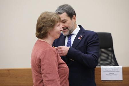 Александр Ющенко и Виктор Царихин поздравили ветеранов органов внутренних дел Российской Федерации
