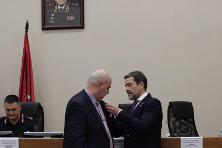 Александр Ющенко и Виктор Царихин поздравили ветеранов органов внутренних дел Российской Федерации